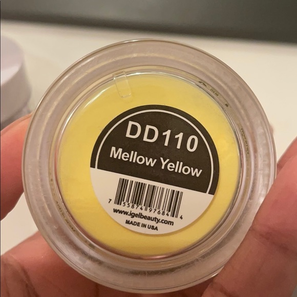 Igel Dip Powder Mellow Yellow - Picture 2 of 2